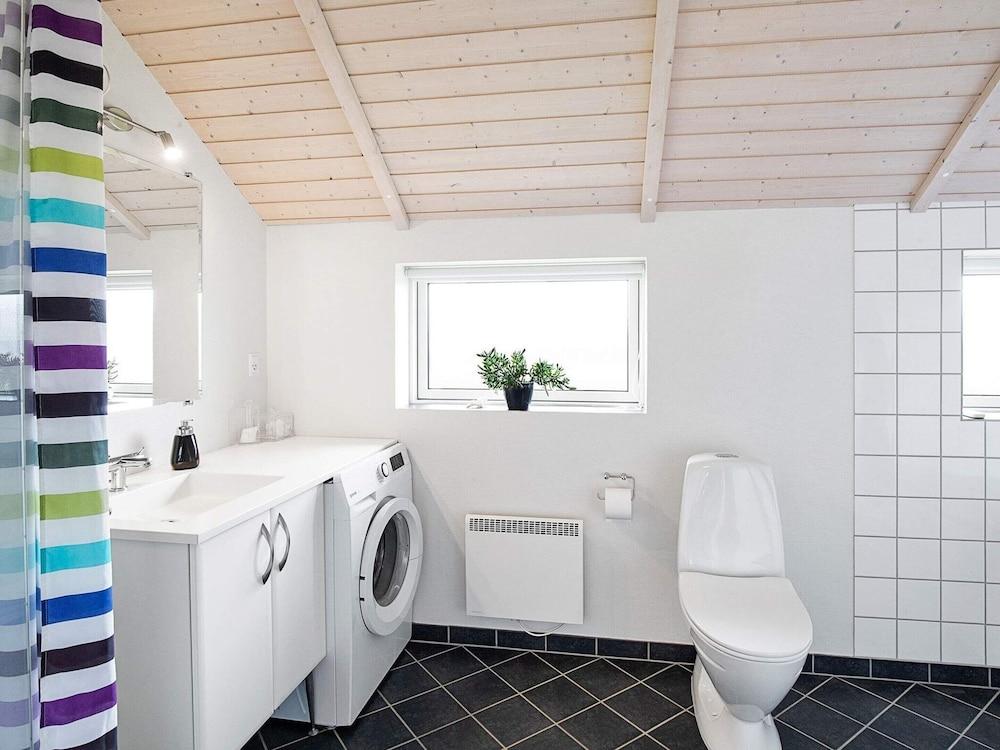 6 Person Holiday Home in Sydals