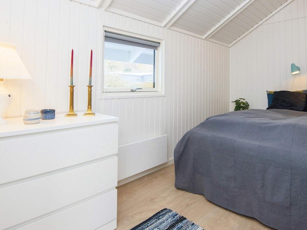 6 Person Holiday Home in Juelsminde