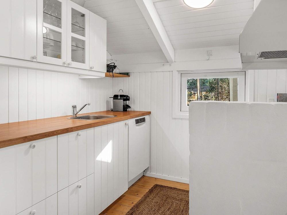 6 Person Holiday Home in Albaek