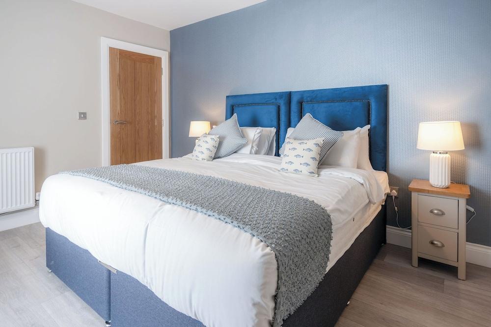 Haven View - 2 Bedroom Apartment - Milford Haven