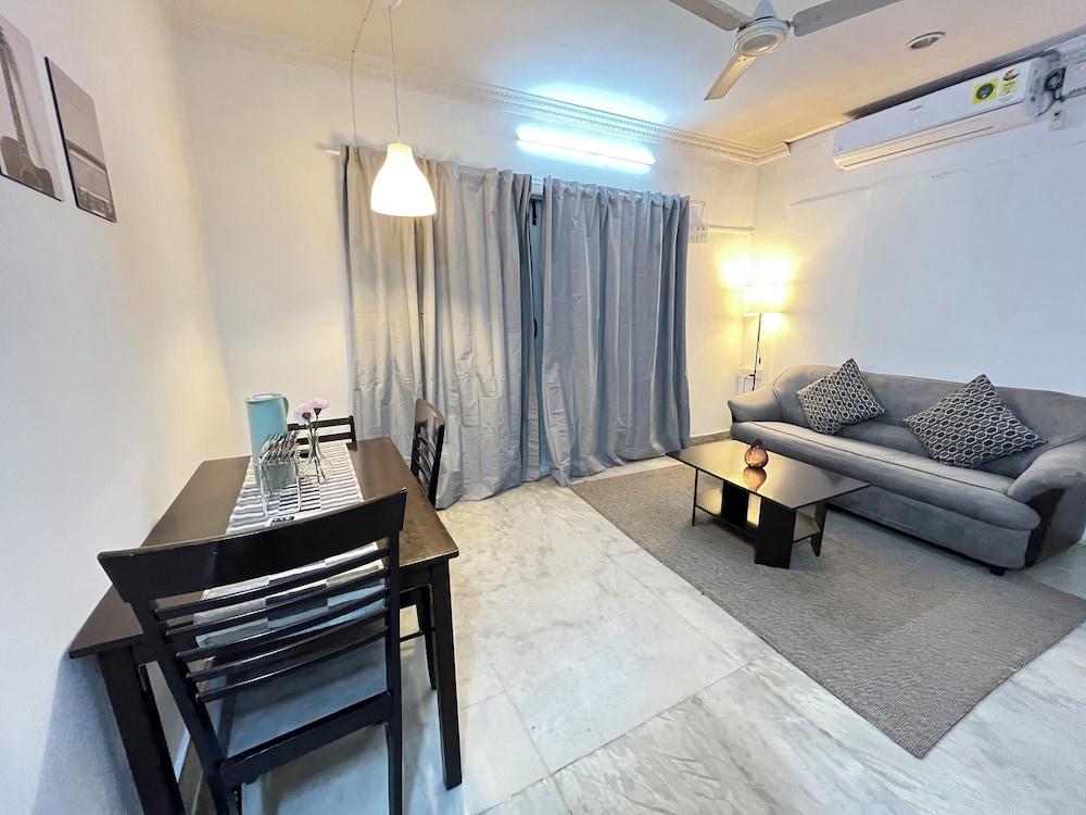 BedChambers Serviced Apartments - Hyd