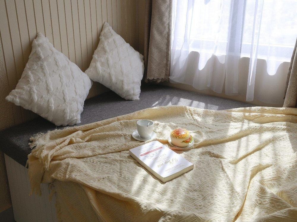 May Soho Saigon Serviced Apartment