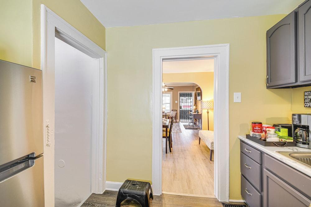 1925 Bungalow-style Home ~ 2 Mi to Downtown Indy!