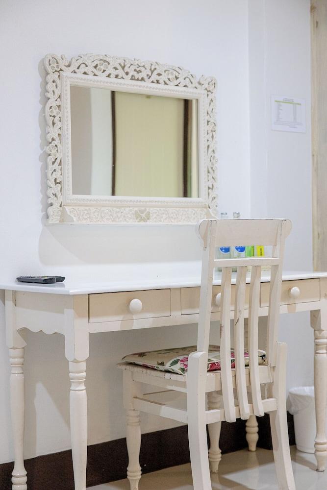 The target residence & resort