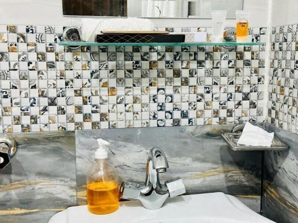 Blue Swiss Hotel & Cafe