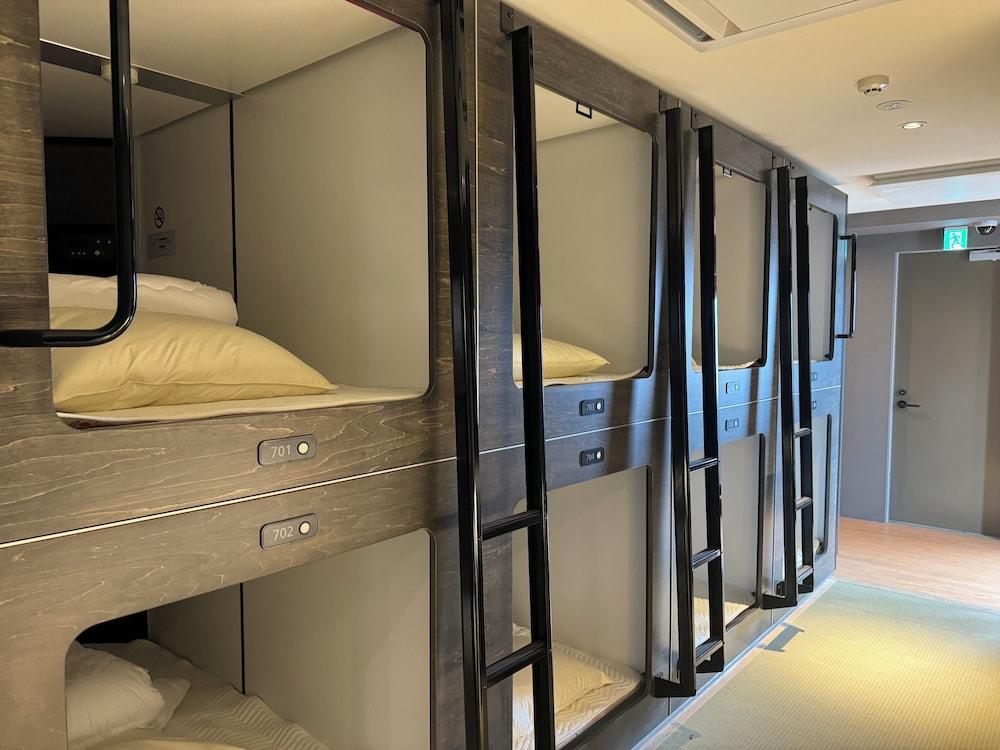 Capsulehotel Suzumoriya