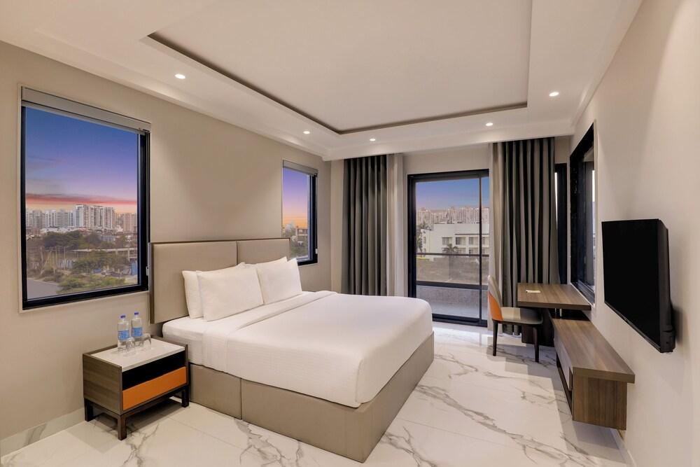 The Hoften Sukh Vasa, Sector 51 & Golf Course Ext Road