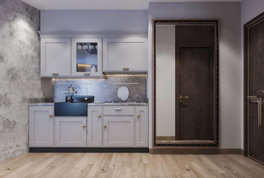 Cavalli Boutique Apartments