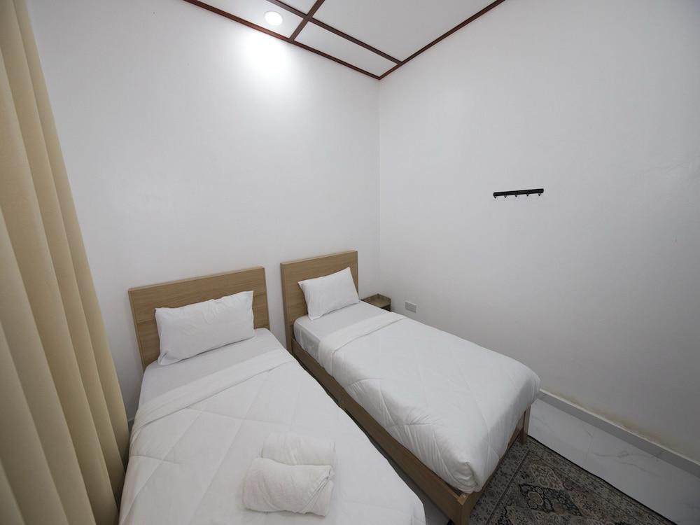 OYO 90976 Pantaistay baturakit