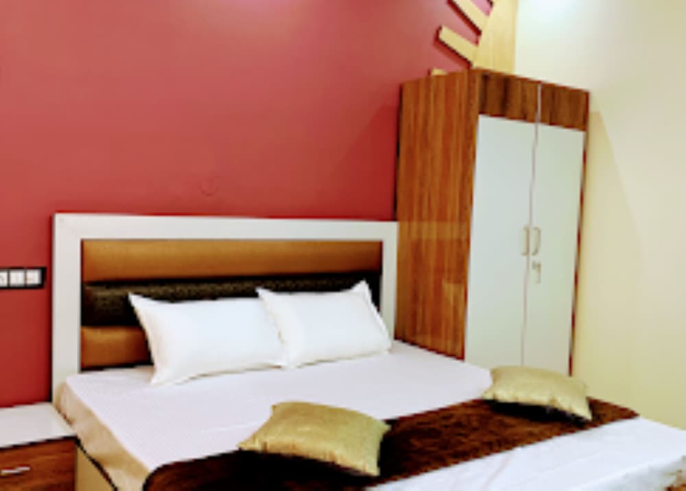 Goroomgo Tapovan Residency Haridwar