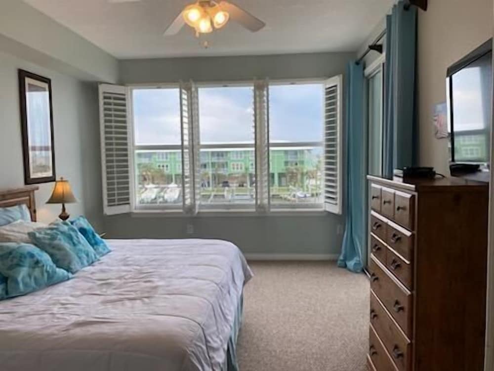 Navy Cove Harbor 1206