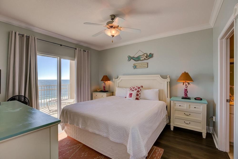 Crystal Shores W 301