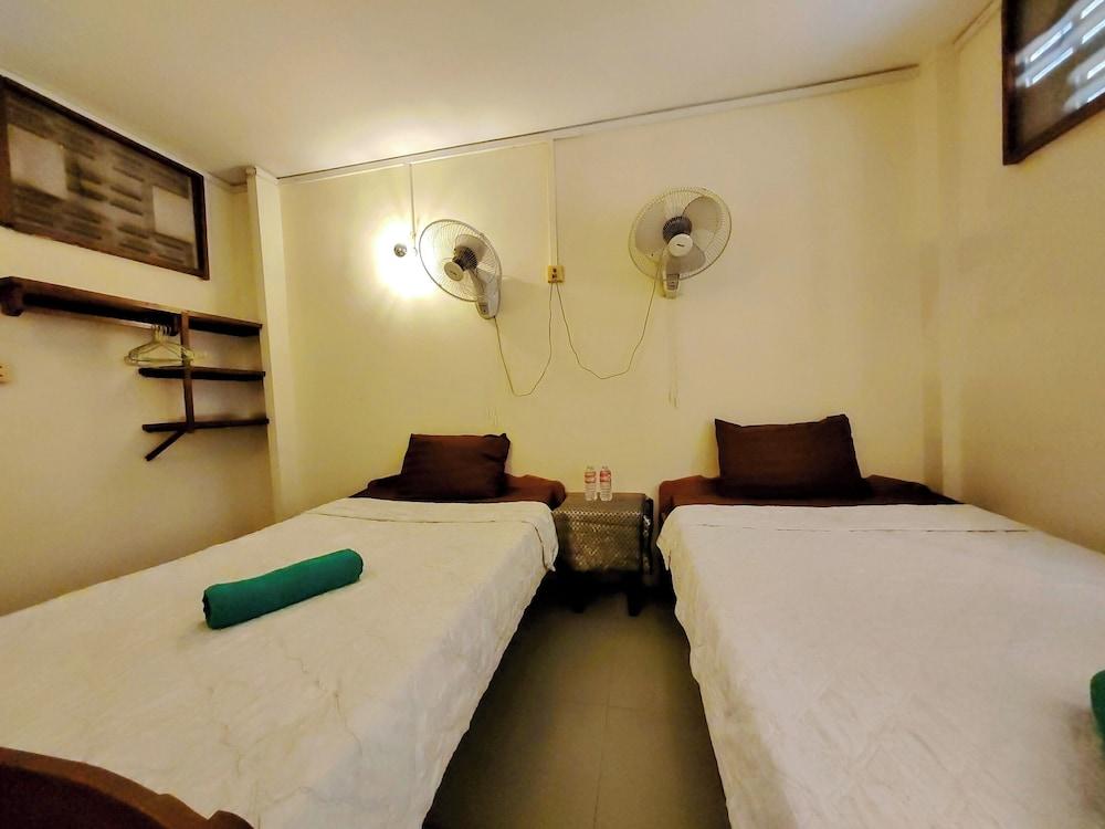 Soben Cafe Guesthouse