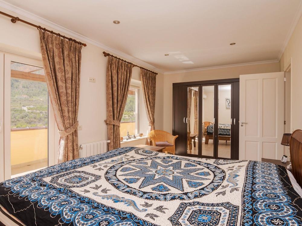 Belvilla by OYO Villa Nancy