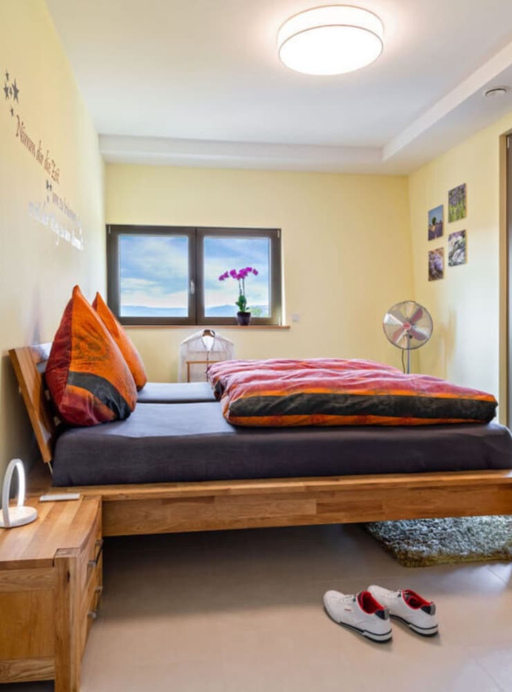 Mosel Sky Lounge With Loggia & Panoramic View