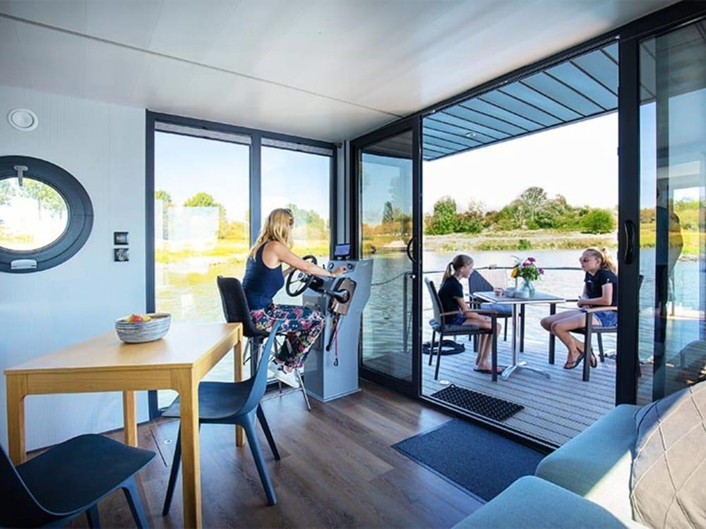 Nice Houseboat in Kinrooi for Rent