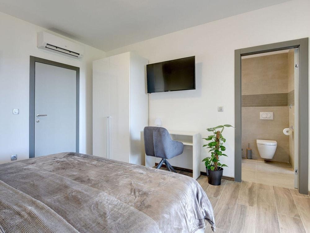 Villa Ula Comfortable Holiday Residence