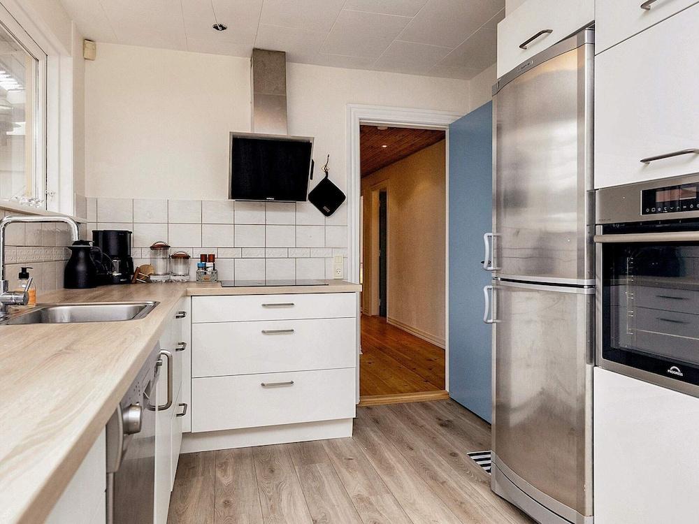 6 Person Holiday Home in Albaek