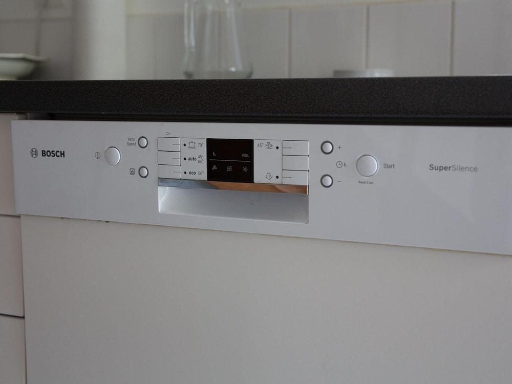 Cosy Holiday Home With Garden