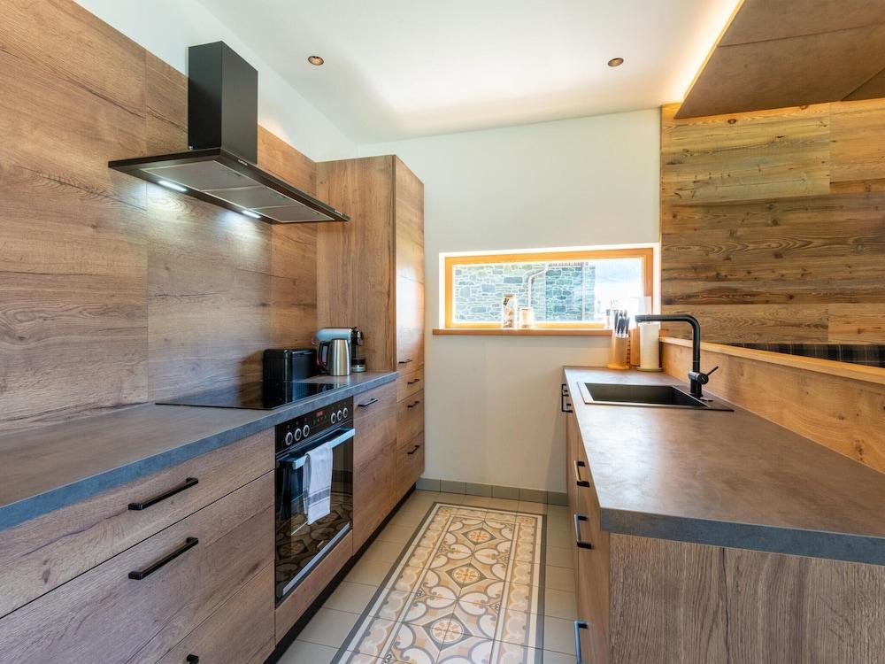 Lovely Chalet in Wolting With Natural Pond