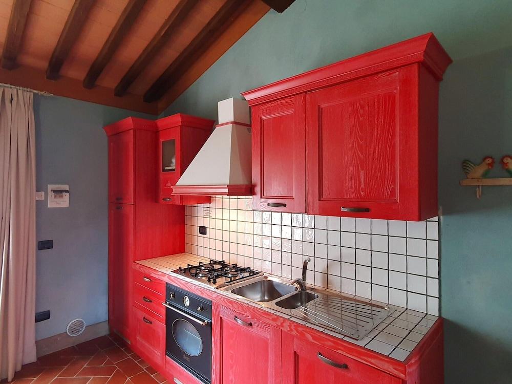 Apartment Monteverdi With Sauna & Pool