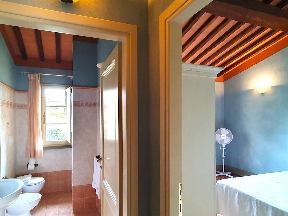 Apartment Monteverdi With Sauna & Pool