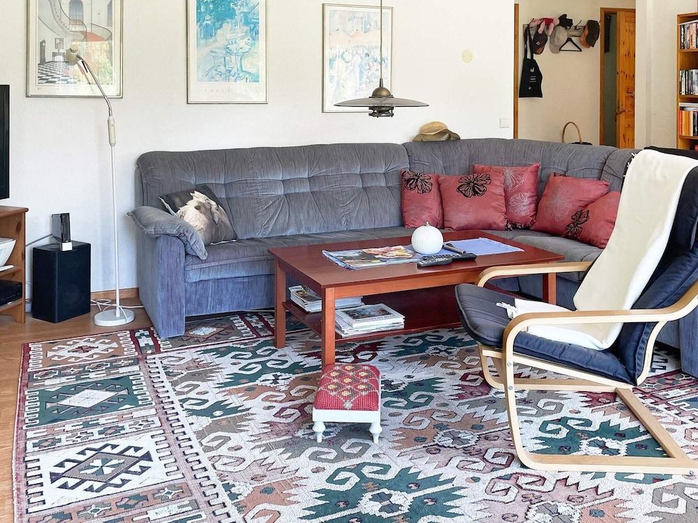 6 Person Holiday Home in Mardaklev-by Traum