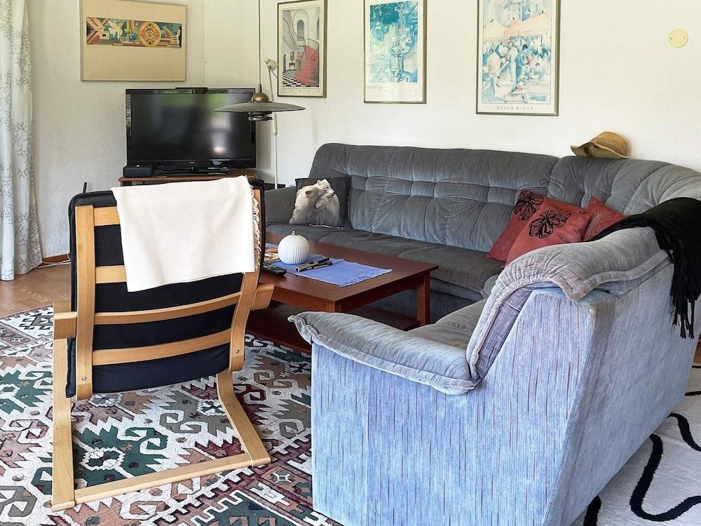 6 Person Holiday Home in Mardaklev-by Traum