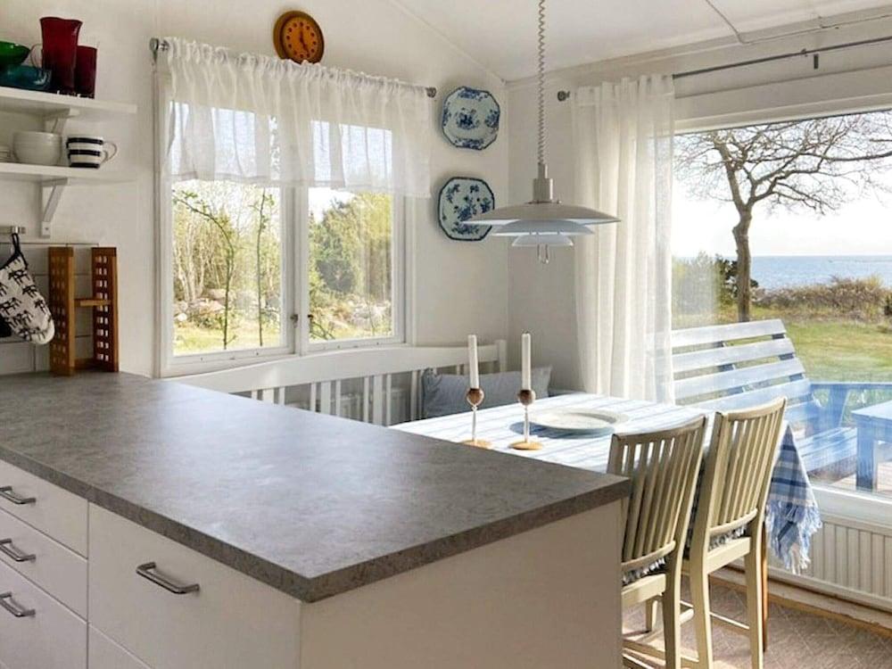 6 Person Holiday Home in Sturko-by Traum