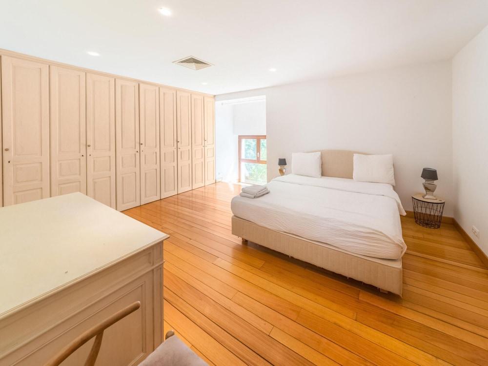 Welcoming Holiday Home in Dison With Private Pool