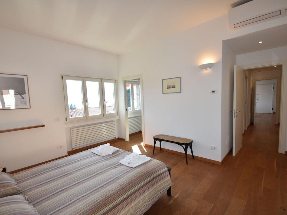 Apartment in a Prime Location on Lake Maggiore