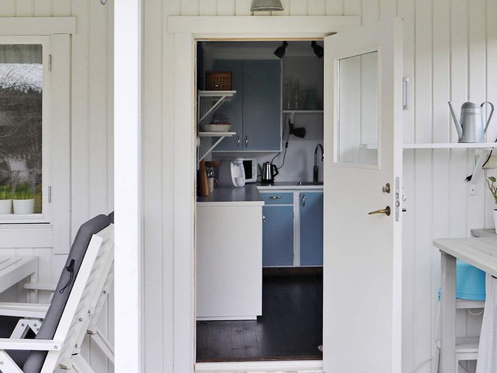 4 Person Holiday Home in Varberg-by Traum