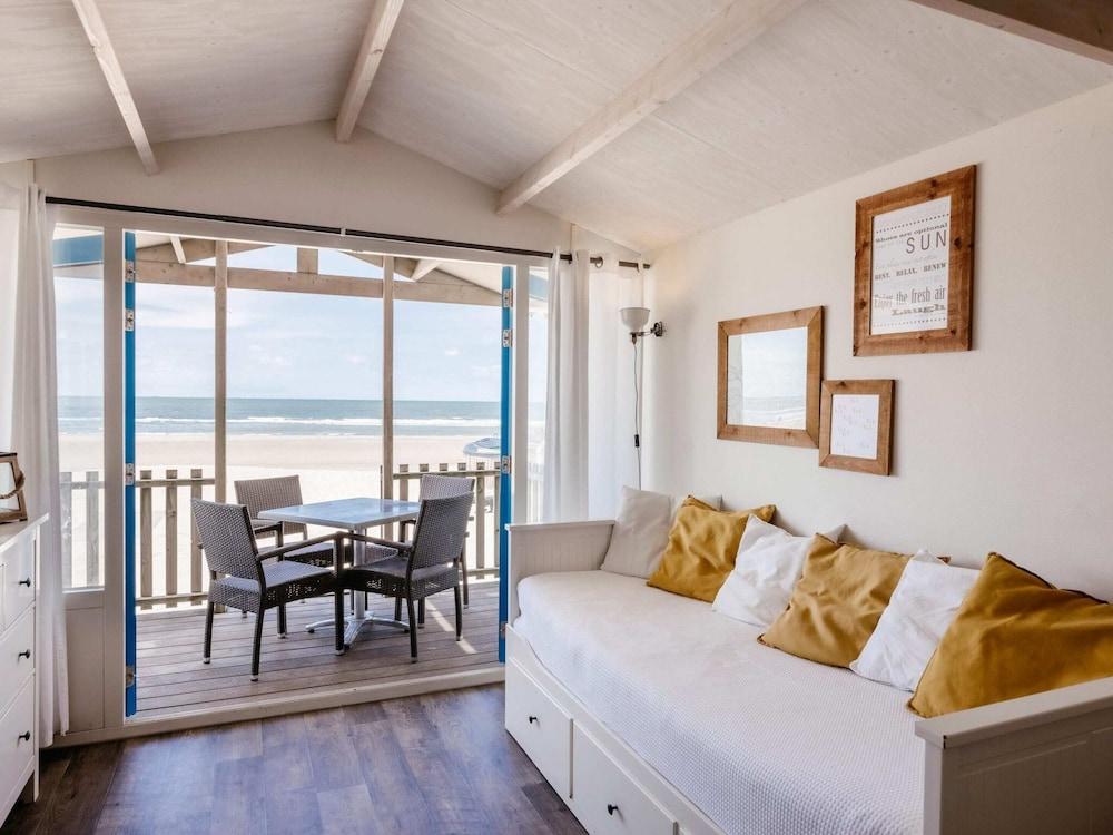 Beach House in Wijk aan Zee With Sea Views