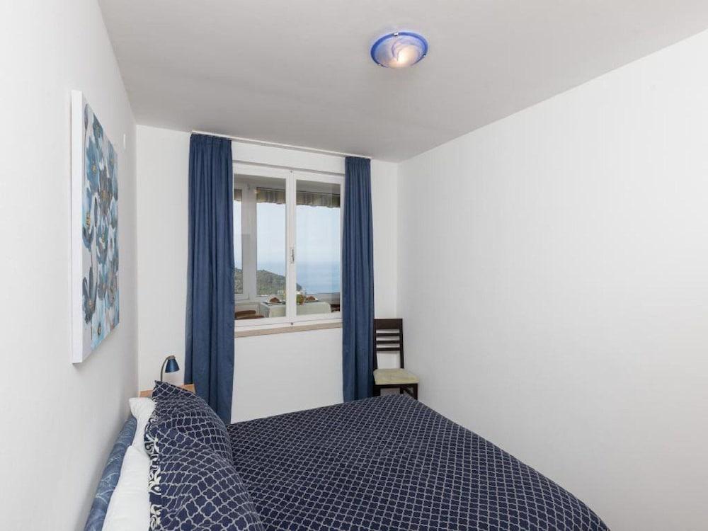 Apartment Precious View