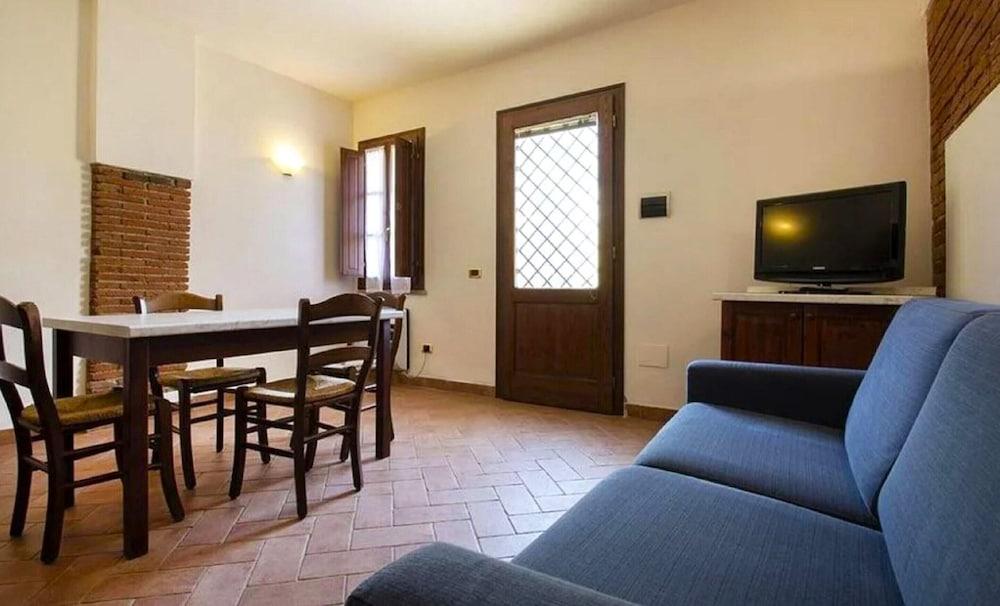 Cozy Apartment Near Bolgheri