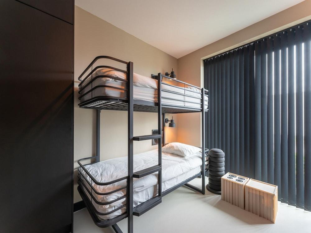 Chic Family Villa With Play Area