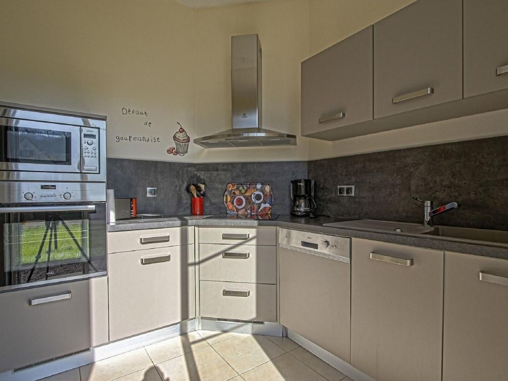 Charming Coastal Hideaway