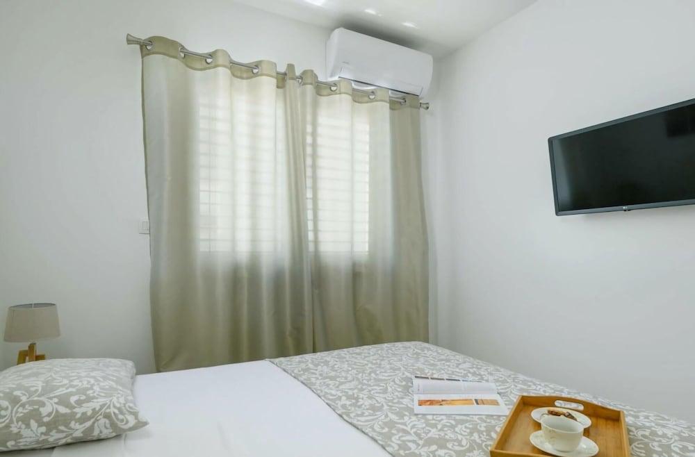 Villa Dora - Apt 2 "goud"