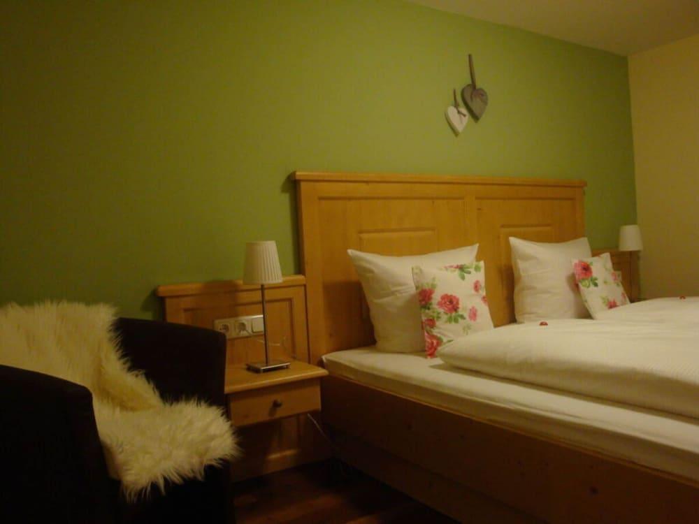 Amazing Apartment in Schrocken