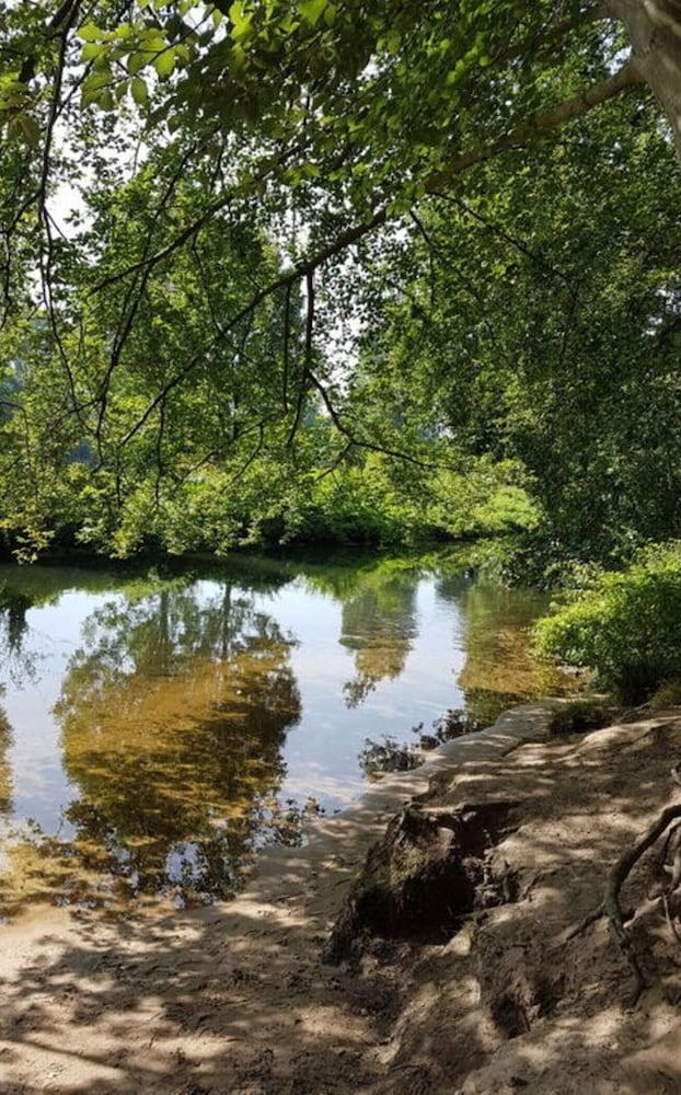 Sunshine Comfortable Holiday Residence