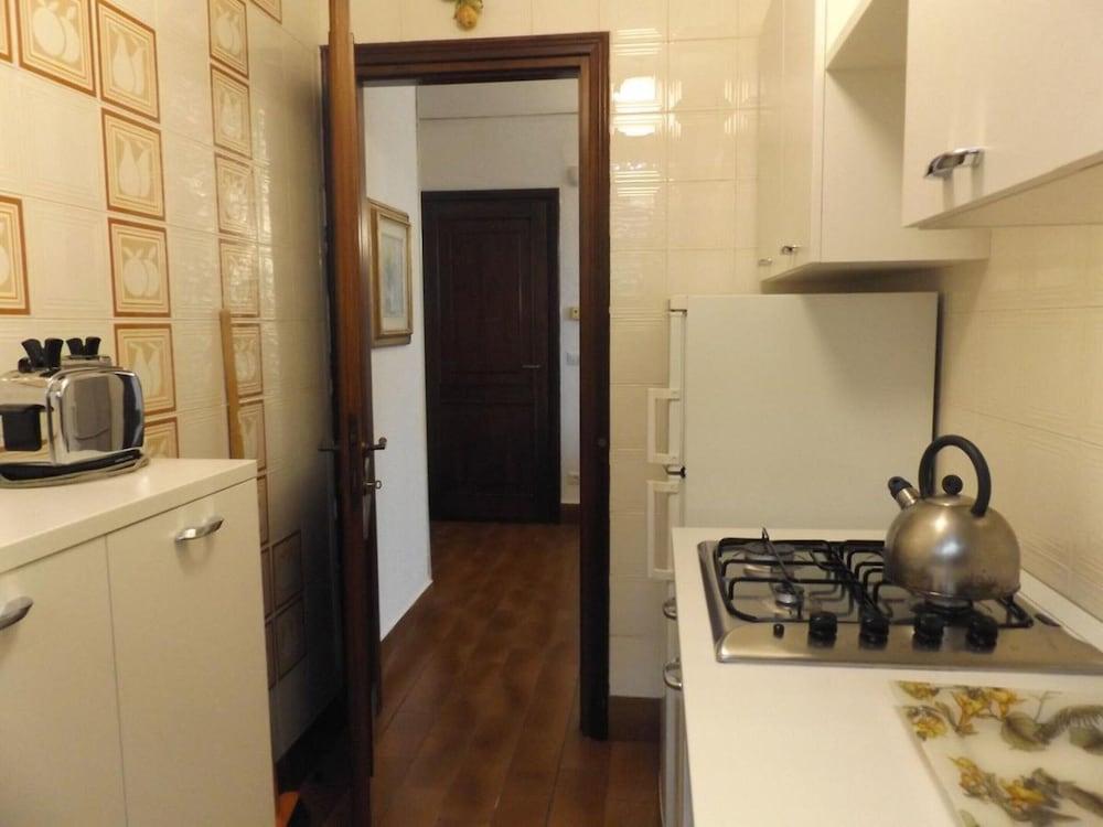 Villa in Garda With Private Pool & Lake Nearby