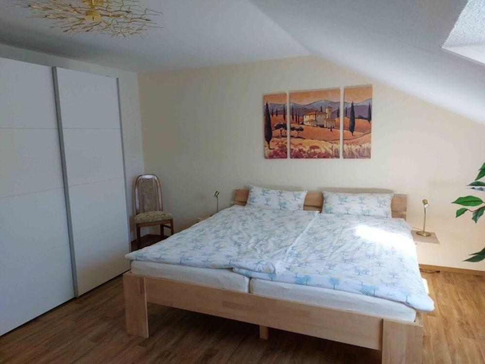 Cosy Holiday Flat Close to Nature