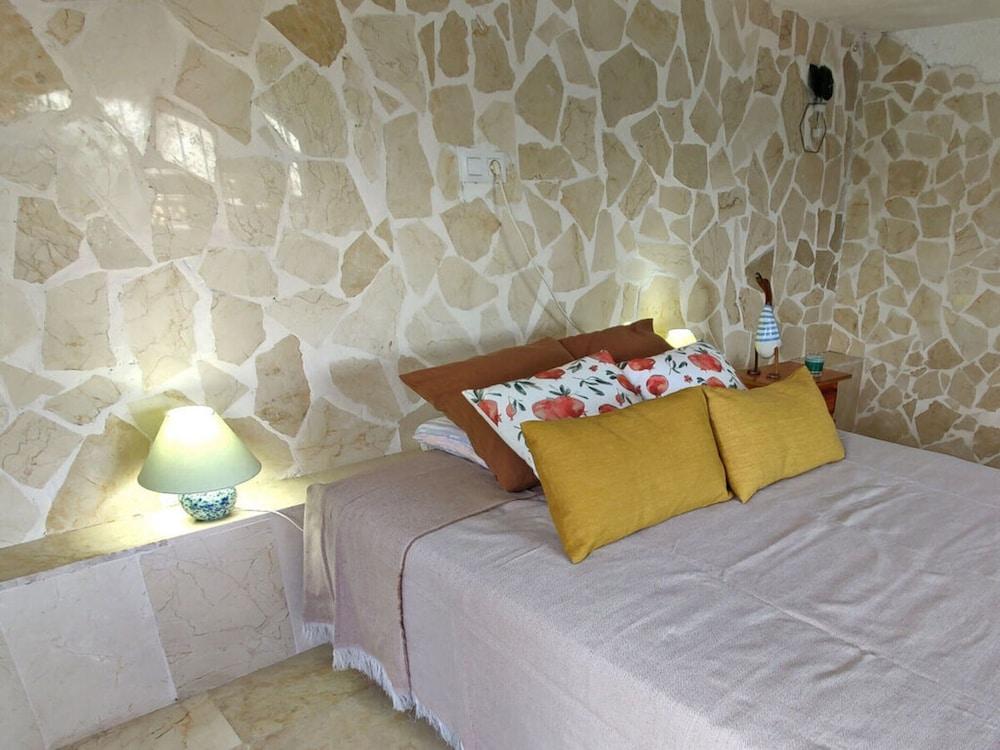 Villa Fiorida Comfortable Holiday Residence