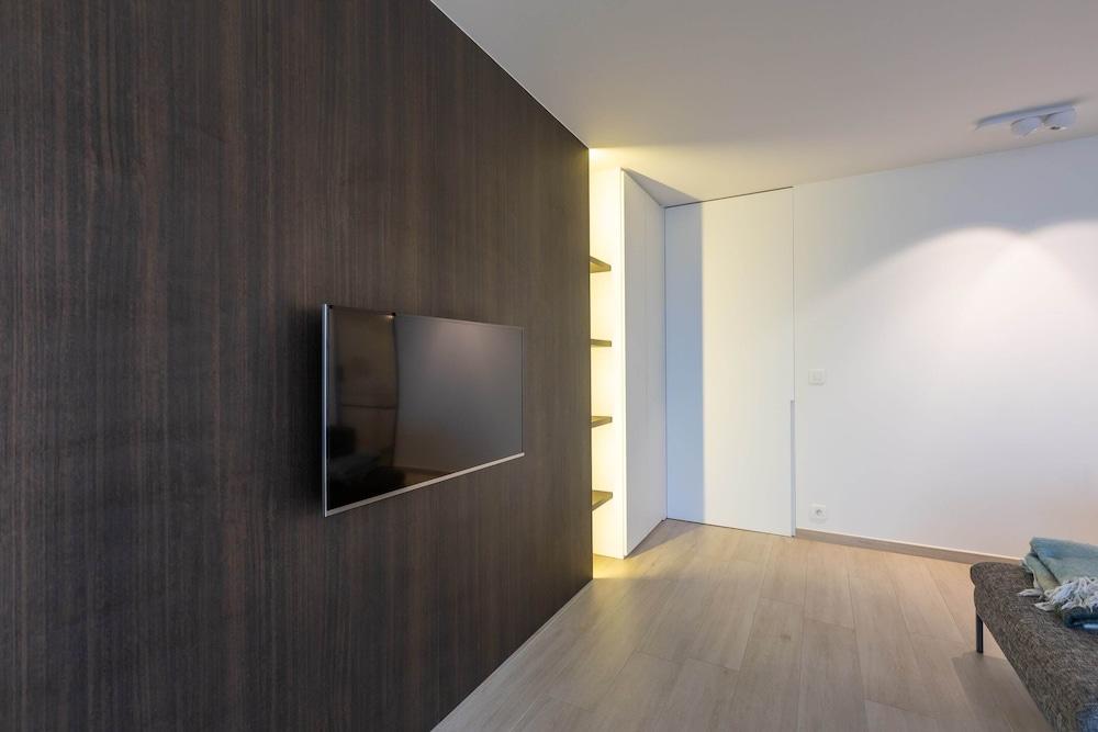 Luxurious Apartment With Stunning sea View