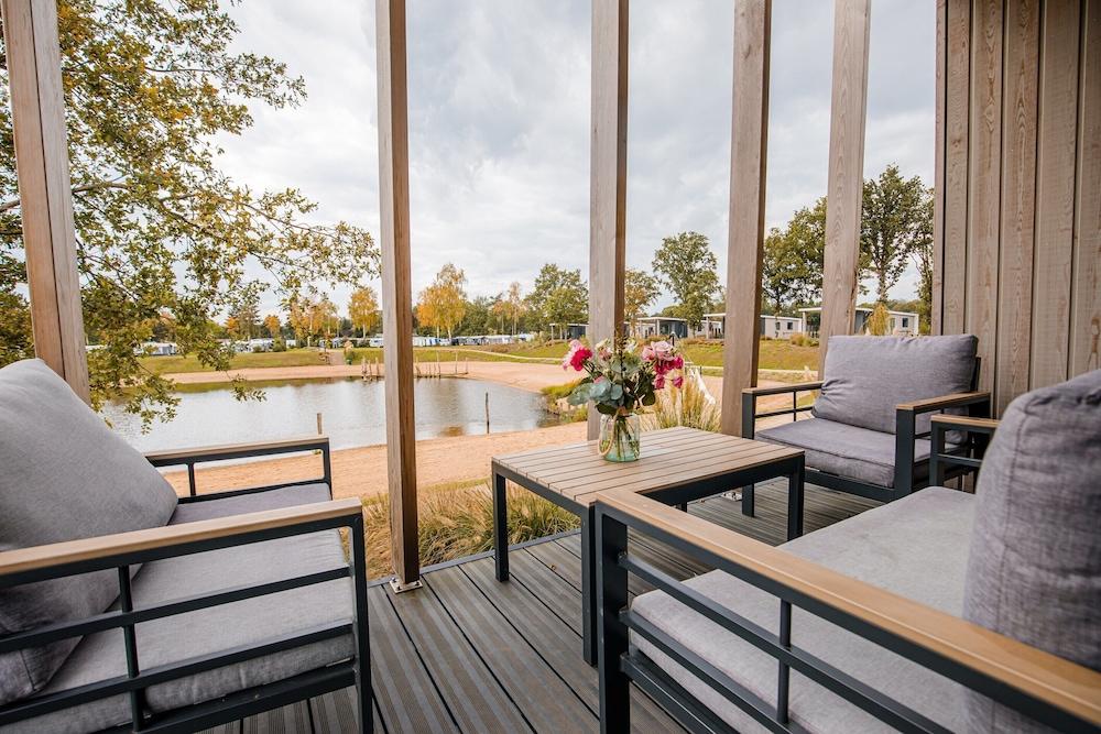 Chalet by Beach and Harbor With Terrace