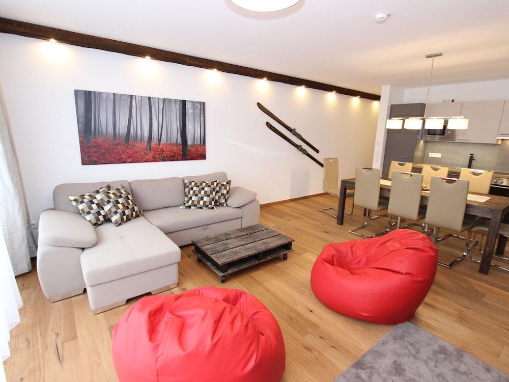 Apartment in Neukirchen by Wildkogel Lift