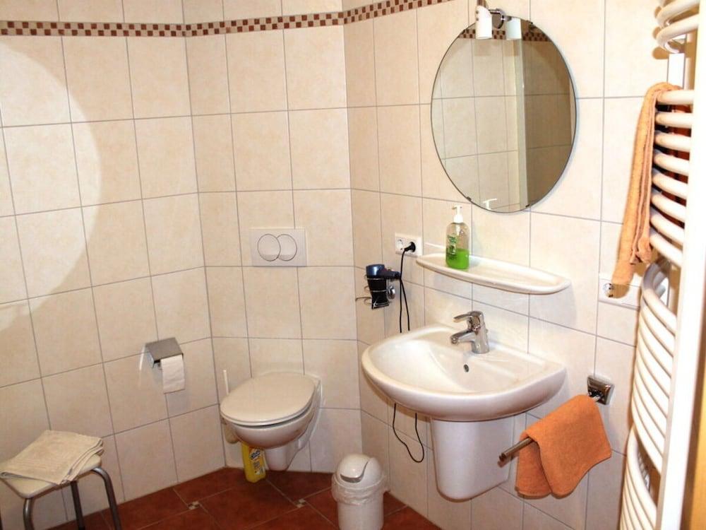 Holiday Apartment Salt Marshes