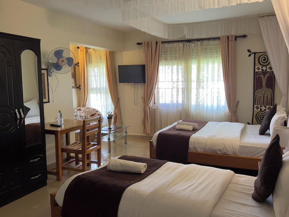 Sunset Hotel Entebbe