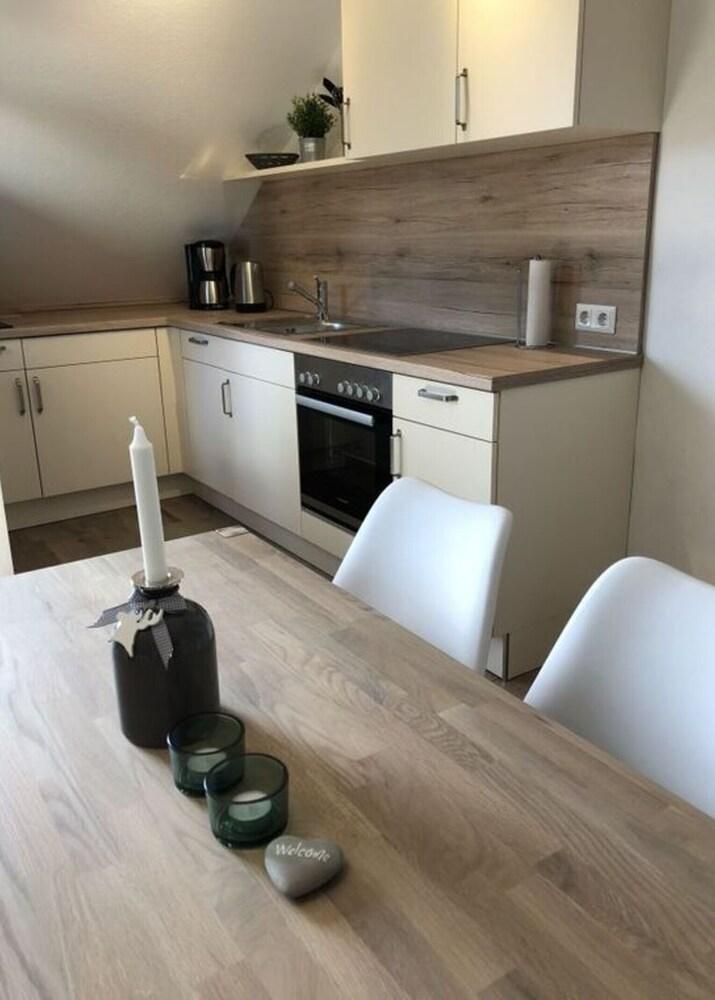 Holiday Apartment Small Building