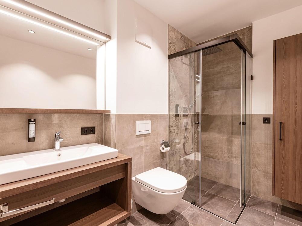 Studio With Balcony on the ski Slopes